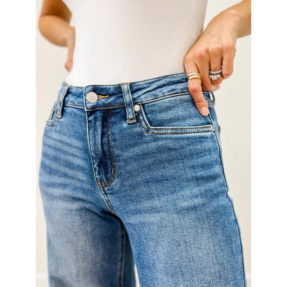 Judy Blue DENIM REVIVAL Mid-Rise Cropped Jeans